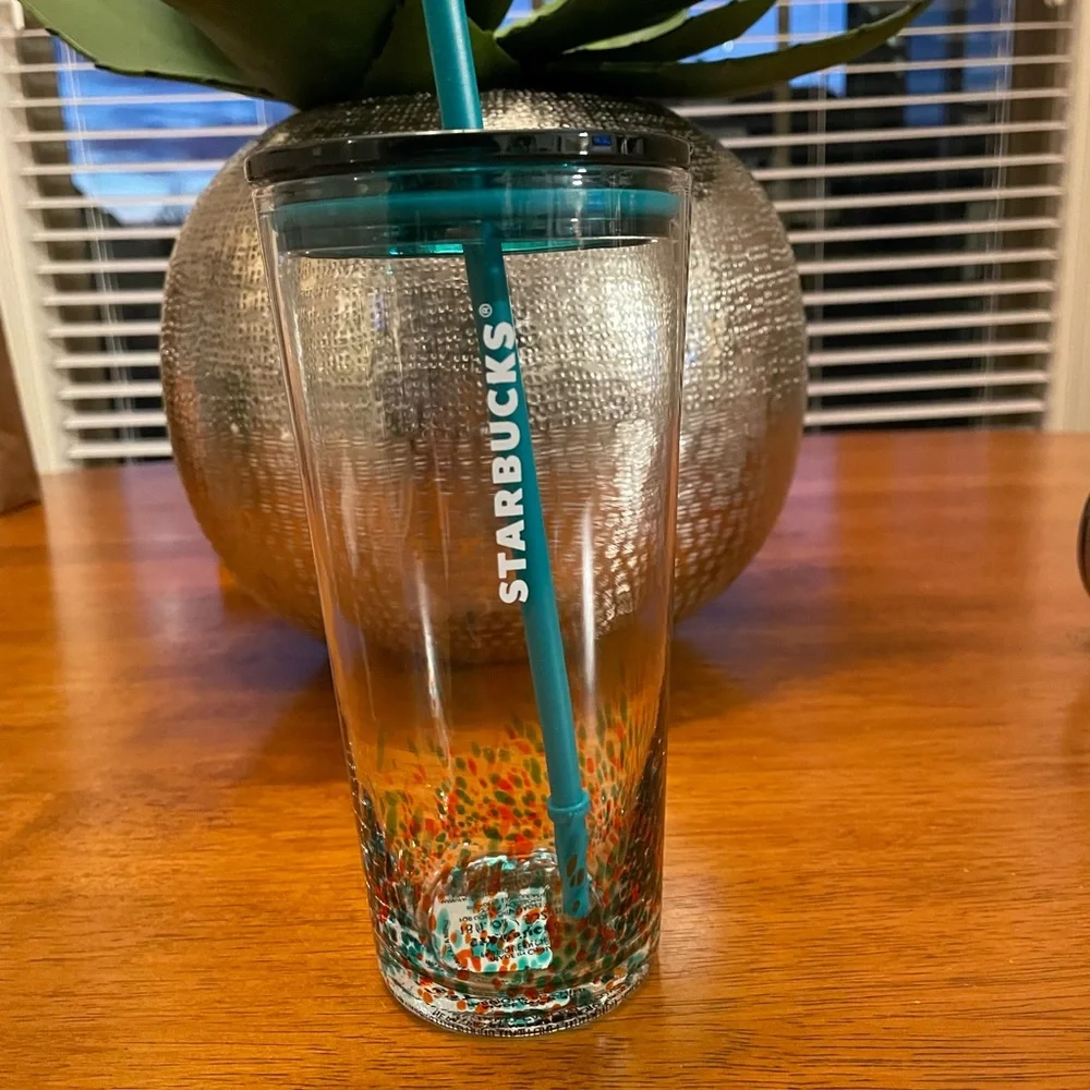 ✨✨Brand New Glass Starbucks Tumbler✨✨